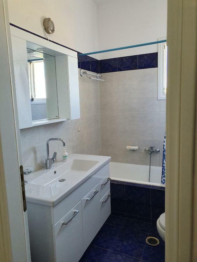 Anthoula'S Sea View Apartment Píszo Livádi Kültér fotó